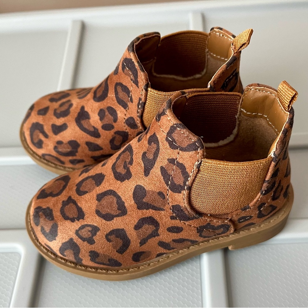 GAP Brown and Black Leopard Print Boots
